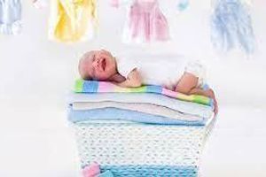 Засоби для прання дитячого одягу: на що звертати увагу фото